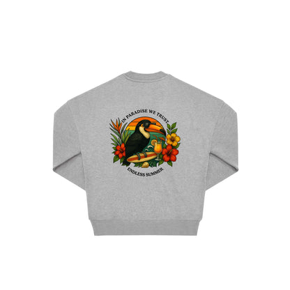 Rückseite grauer oversized Pullover mit Tukan-Aufdruck in botanischem Gewand aus der Summer Birdy Kollektion