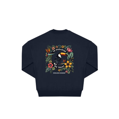 Rückseite navy oversized Pullover mit Tukan-Aufdruck in botanischem Gewand