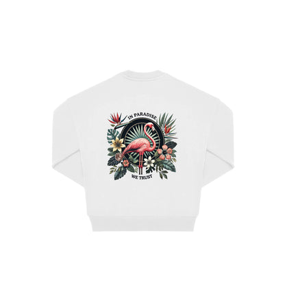 Rückseite weißer oversized Pullover mit Flamingo-Aufdruck in botanischem Gewand